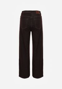 Born2be - Brązowe Jeansy z Szerokimi Nogawkami z Bawełną Zidula. Okazja: na co dzień. Kolor: brązowy. Styl: casual #8