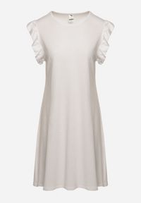 Born2be - Biała Letnia Sukienka Bawełniana z Falbankami Wokół Ramion Sasare. Typ kołnierza: kołnierz z falbankami. Kolor: biały. Materiał: bawełna. Długość rękawa: krótki rękaw. Wzór: aplikacja. Sezon: lato. Typ sukienki: trapezowe #2