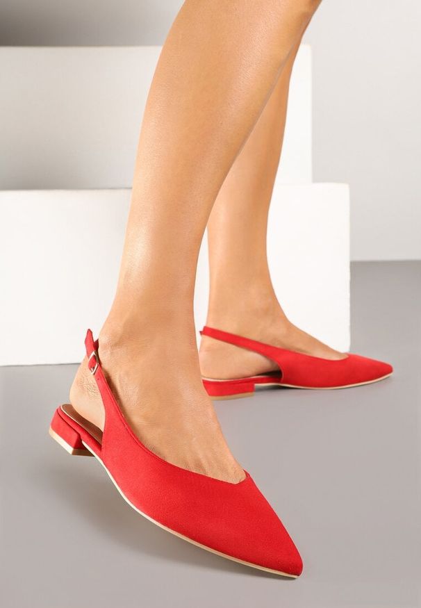 Renee - Czerwone Sandały Slingback Vices z Wkładką ze Skóry Naturalnej Annisae. Okazja: na spotkanie biznesowe. Zapięcie: sprzączka. Kolor: czerwony. Materiał: skóra. Obcas: na obcasie. Styl: biznesowy, klasyczny, elegancki. Wysokość obcasa: niski