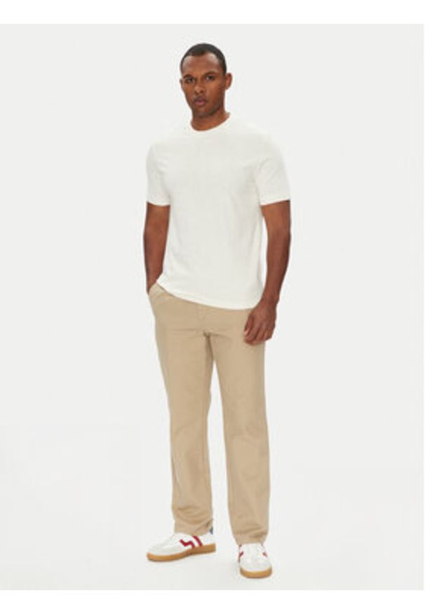 United Colors of Benetton - United Colors Of Benetton T-Shirt 36JGU105U Beżowy Relaxed Fit. Kolor: beżowy. Materiał: bawełna
