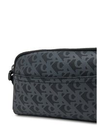 Calvin Klein Jeans Saszetka Matte Aop Camera Bag 22 LV04G3114G Czarny. Kolor: czarny. Materiał: skóra