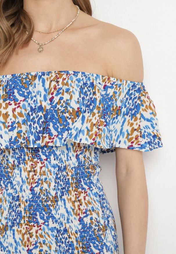 Born2be - Niebieska Sukienka Hiszpanka Mini z Elastycznej Wiskozy Zamra. Typ kołnierza: dekolt hiszpanka. Kolor: niebieski. Materiał: wiskoza. Sezon: lato. Długość: mini