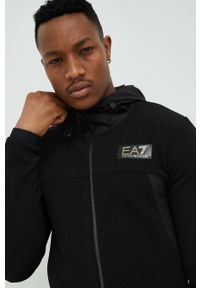 EA7 Emporio Armani bluza męska kolor czarny z kapturem z aplikacją. Typ kołnierza: kaptur. Kolor: czarny. Wzór: aplikacja #1