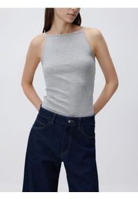 Reserved - Top z modalem - jasnoszary. Kolor: szary. Materiał: bawełna