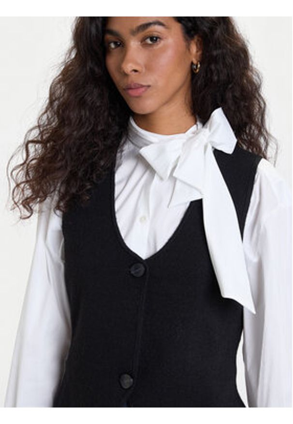 Vero Moda Kamizelka Brisa 10334682 Czarny Regular Fit. Kolor: czarny. Materiał: syntetyk