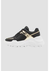 Just Cavalli - JUST CAVALLI Czarne sneakersy ze złotym logo Fondo Casper, Rozmiar 39. Kolor: czarny