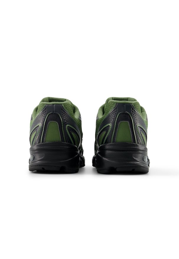 Buty unisex New Balance U7403DN – zielone. Kolor: zielony. Materiał: syntetyk, materiał. Szerokość cholewki: normalna. Sezon: lato. Sport: turystyka piesza