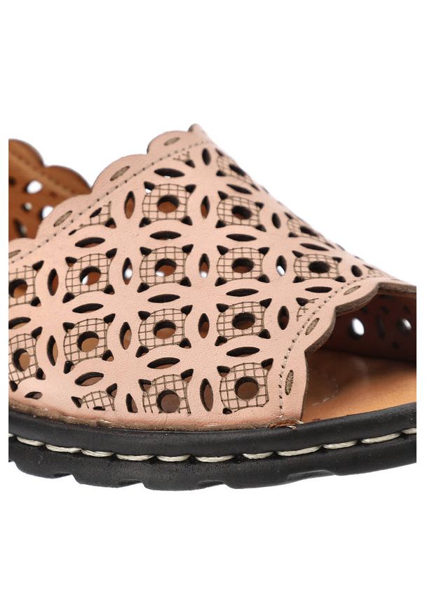 Różowe Sandały Artiker Damskie Modne Skórzane Buty. Okazja: na spotkanie biznesowe, na co dzień, na spacer. Zapięcie: bez zapięcia, rzepy. Kolor: różowy. Materiał: skóra. Wzór: ażurowy. Sezon: lato. Styl: elegancki, biznesowy, casual