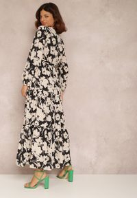 Renee - Biało-Czarna Sukienka Kharano. Kolor: czarny. Materiał: tkanina, materiał. Długość rękawa: długi rękaw. Wzór: kwiaty. Typ sukienki: kopertowe. Styl: klasyczny. Długość: midi