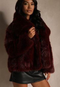 Renee - Bordowa Kurtka Futro z Długim Włosiem Zelita. Okazja: na co dzień, na imprezę. Kolor: czerwony. Materiał: futro. Długość: długie. Styl: casual, elegancki #5