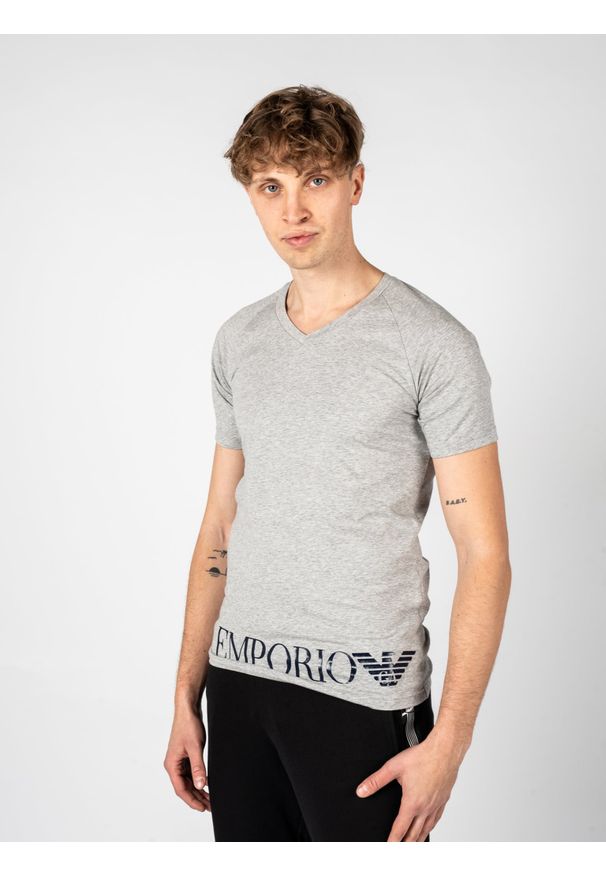 Emporio Armani T-shirt "V-Neck" | 111760 3R755 | Mężczyzna | Szary Melanż. Kolor: szary. Materiał: elastan, bawełna. Wzór: melanż