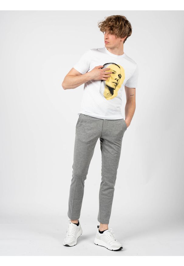 TOMMY HILFIGER - Tommy Hilfiger Spodnie "Bleecker" | MW0MW19857 | Bleecker | Mężczyzna | Szary. Kolor: szary. Materiał: elastan, wiskoza, poliester