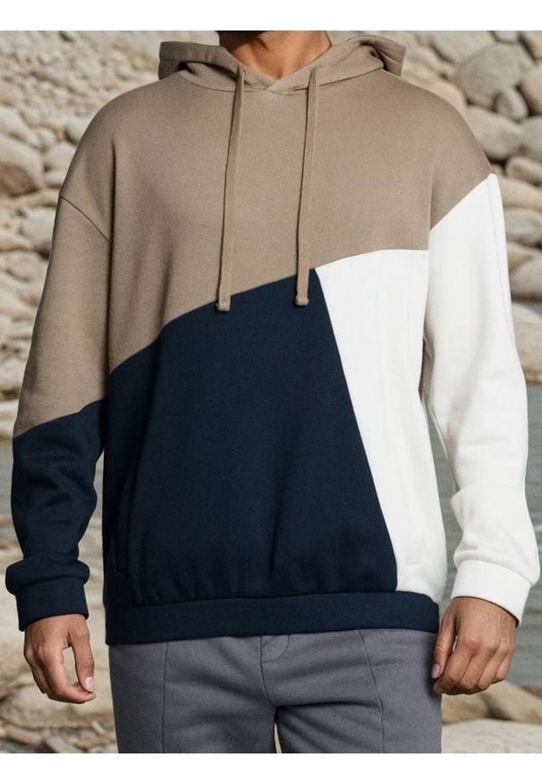 Sinsay - Bluza hoodie color-block - brązowy. Kolor: brązowy