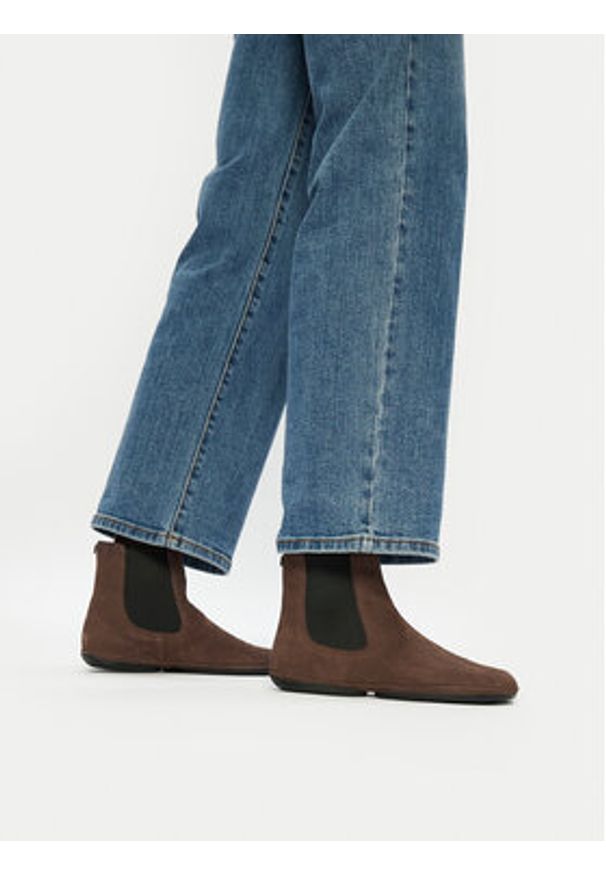 Camper Sztyblety Right K400705-006 Brązowy. Kolor: brązowy. Materiał: nubuk, skóra