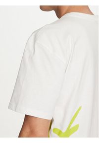 Karl Kani T-Shirt Signature Tag 60300330 Biały Regular Fit. Kolor: biały. Materiał: bawełna #3