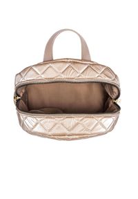 Ochnik - Beżowy plecak damski z pikowaniem. Kolor: beżowy. Materiał: nylon #4