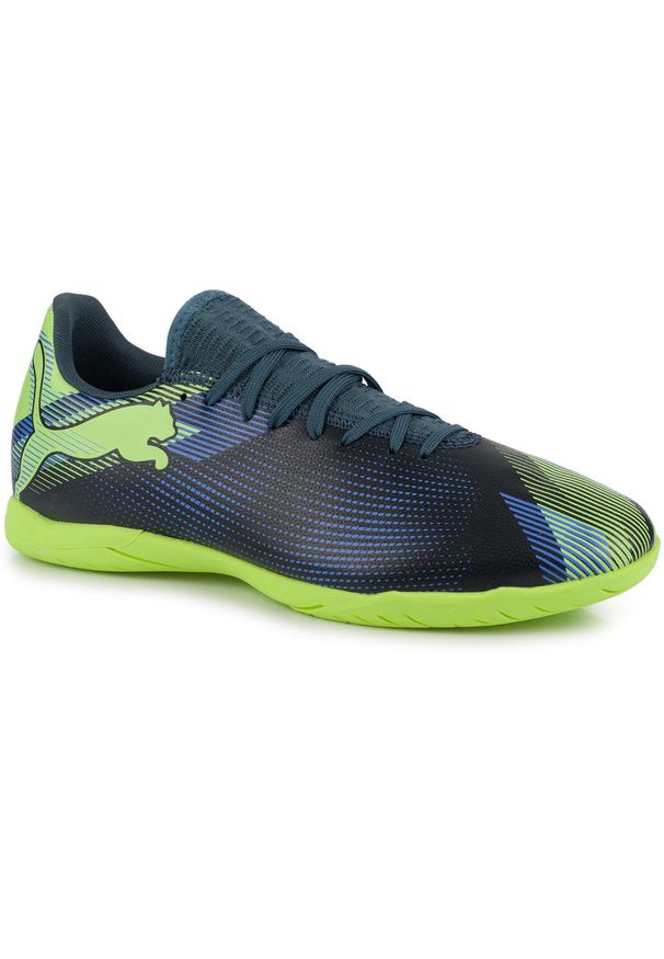 Buty Halowe Halówki Sportowe Piłkarskie Puma Future 7 Play It. Kolor: fioletowy, zielony, wielokolorowy, czarny. Sport: piłka nożna