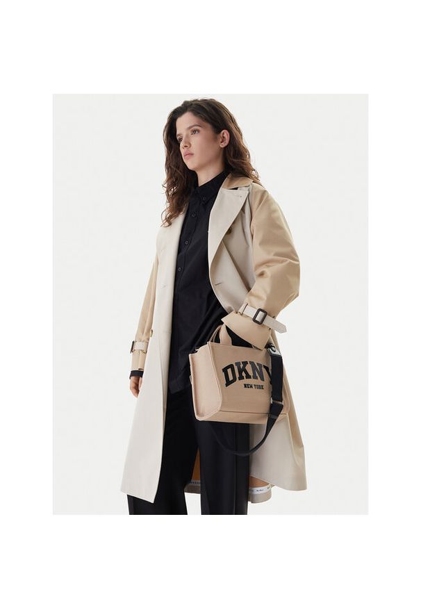 Torebka DKNY. Kolor: beżowy