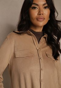 Renee - Beżowa Koszula z Imitacji Zamszu z Klapami Retilda. Okazja: na co dzień. Kolor: beżowy. Materiał: zamsz. Styl: casual, elegancki #5