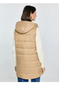 Big-Star - Kamizelka damska pikowana beżowa Pavla 801. Kolor: beżowy. Długość: długie #4