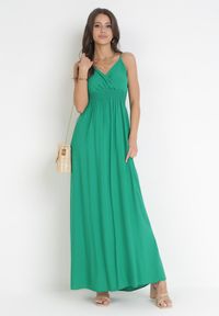 Born2be - Ciemnozielona Sukienka Cadole. Kolor: zielony. Materiał: bawełna. Długość rękawa: na ramiączkach. Typ sukienki: kopertowe. Styl: wakacyjny. Długość: maxi #2