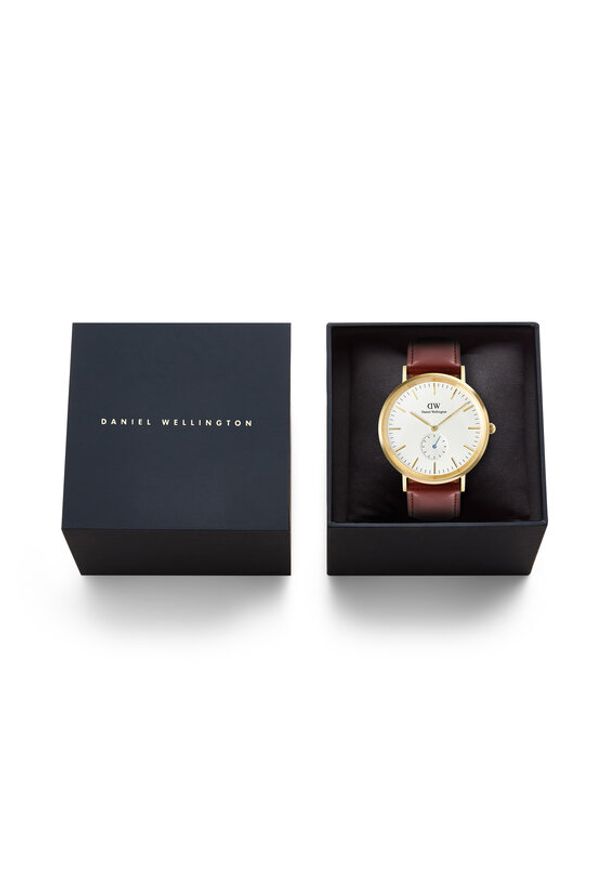 Daniel Wellington Zegarek Classic St Mawes DW00100869 Brązowy. Kolor: brązowy