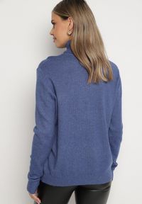 Born2be - Niebieski Klasyczny Golf z Wiskozą i Bawełną Lerella. Okazja: do pracy, na co dzień. Typ kołnierza: golf. Kolekcja: plus size. Kolor: niebieski. Materiał: wiskoza, bawełna. Styl: klasyczny #4