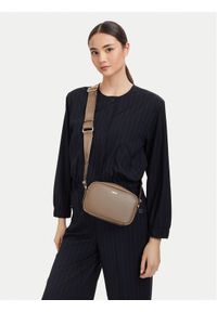 BOSS Torebka 50547765 Brązowy. Kolor: brązowy. Materiał: skórzane #1