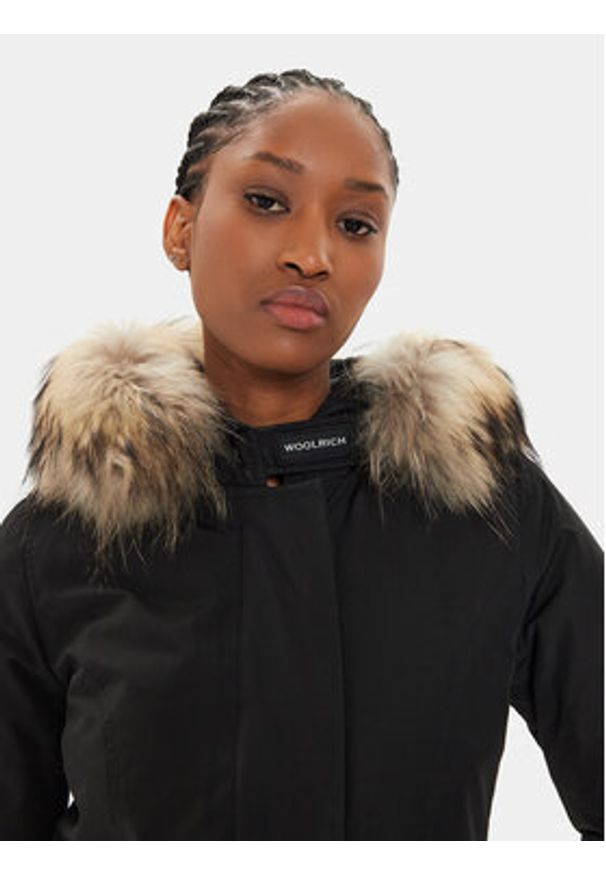 Woolrich Kurtka puchowa Arctic Raccoon CFWWOU0538FR UT0001 Czarny Regular Fit. Kolor: czarny. Materiał: syntetyk