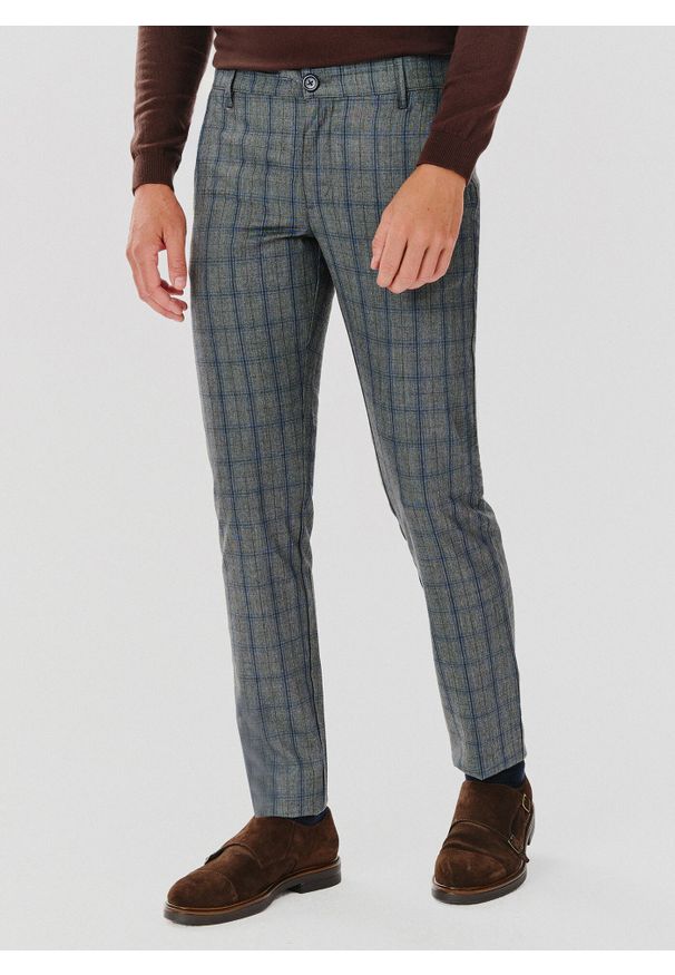 Pako Lorente - PAKO LORENTE – Szare spodnie męskie w niebieską kratę. Okazja: na co dzień. Kolor: szary, niebieski, wielokolorowy. Materiał: wiskoza, poliester. Styl: casual