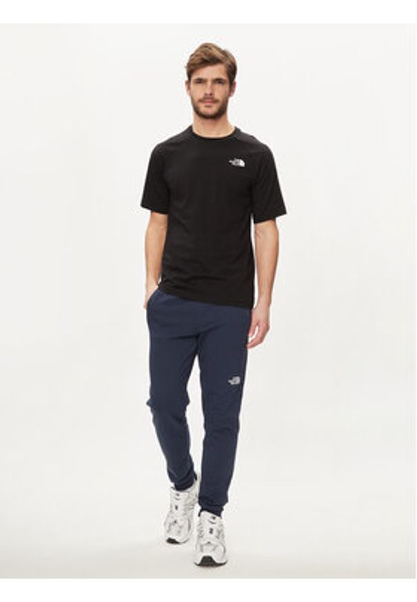 The North Face T-Shirt NF0A87NU Czarny Regular Fit. Kolor: czarny. Materiał: bawełna