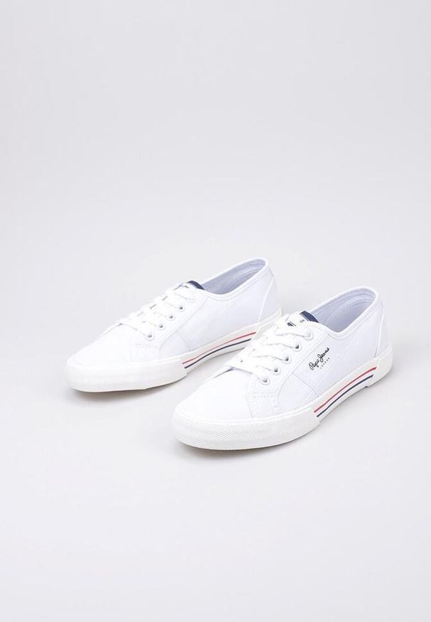 Pepe Jeans - Buty PEPE JEANS BRADY BASIC W Biały. Kolor: biały. Materiał: tkanina. Sport: turystyka piesza