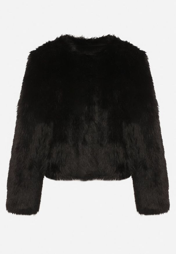 Born2be - Czarna Futerkowa Kurtka o Prostym Kroju z Kieszeniami Awilise. Okazja: na studniówkę. Kolor: czarny. Materiał: skóra. Długość: krótkie. Styl: klasyczny, wizytowy