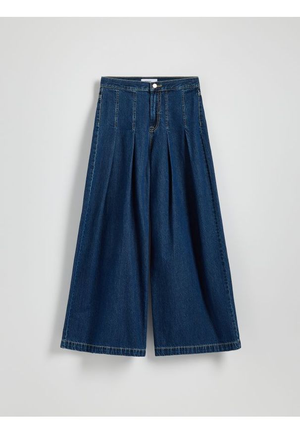 Reserved - Jeansy wide leg z zakładkami - granatowy. Kolor: niebieski