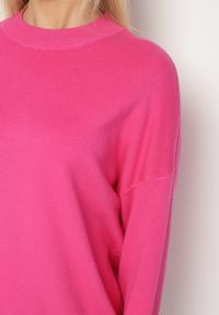 Born2be - Fuksjowy Gładki Sweter z Rękawami Typu Nietoperz Ralanevia. Okazja: do pracy, na co dzień. Kolor: różowy. Wzór: gładki. Styl: casual #7