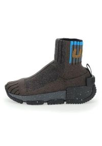 Buty do chodzenia męskie UYN Urquiola Urban. Wysokość cholewki: za kostkę. Zapięcie: bez zapięcia. Kolor: brązowy. Materiał: materiał, tkanina, syntetyk. Szerokość cholewki: normalna. Sport: turystyka piesza