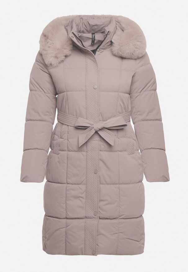Born2be - Szara Pikowana Kurtka z Kapturem z Futrem i Wiązanym Paskiem Mevinatia. Okazja: na co dzień. Typ kołnierza: kaptur. Kolekcja: plus size. Kolor: szary. Materiał: futro. Styl: casual, klasyczny
