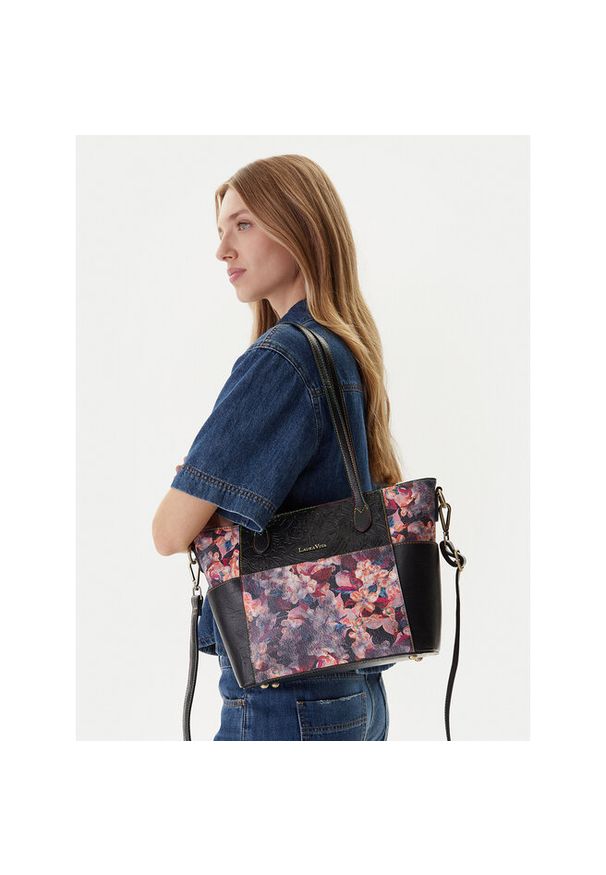 Torebka Laura Vita. Kolor: czarny