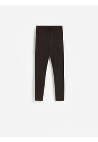 Reserved - Legginsy z bawełną - ciemnobrązowy. Kolor: brązowy. Materiał: bawełna #1
