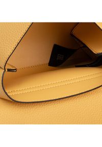 Guess Torebka Uptown Chic (VG) Mini HWVG73 01780 Żółty. Kolor: żółty. Materiał: skórzane #4