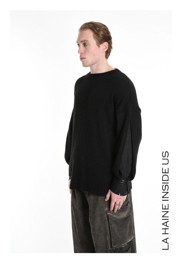 La Haine Inside Us Sweter | 3K M1111 | Mężczyzna | Czarny. Okazja: na co dzień. Kolor: czarny. Materiał: wełna, wiskoza, akryl. Sezon: lato. Styl: casual, elegancki