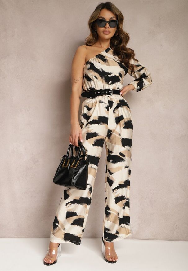 Renee - Beżowo-Czarny Długi Kombinezon z Asymetryczną Górą na Jedno Ramię Stasaria. Kolor: beżowy. Długość: długie. Wzór: geometria, aplikacja. Styl: elegancki