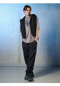 4f - 4F T-shirt loose z nadrukiem męski - szary L. Okazja: na co dzień. Kolor: szary. Materiał: dzianina, bawełna, materiał. Wzór: nadruk. Styl: casual #2