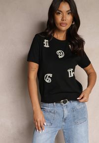 Renee - Czarny T-shirt z Cyrkoniami Perełkami i Naszywkami Silvivia. Okazja: na co dzień. Kolor: czarny. Materiał: jeans. Wzór: aplikacja. Styl: sportowy, casual #2