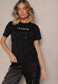 Renee - Czarny Bawełniany T-shirt Ozdobiony Napisem i Cyrkoniami Nalavenna. Okazja: na co dzień. Kolor: czarny. Materiał: bawełna. Wzór: napisy, aplikacja. Styl: casual