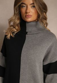 Renee - Czarno-Szary Golf w Geometryczny Wzór w Paski Rallessia. Okazja: na co dzień. Typ kołnierza: golf. Kolor: czarny. Materiał: satyna, jeans. Wzór: paski, geometria. Styl: casual, elegancki #3