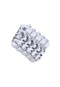 Urban Classics - Skarpety Męskie Bandana Print NoShow (zestaw 5 Sztuk). Kolor: biały. Wzór: nadruk. Sport: turystyka piesza #1