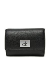 Calvin Klein Mały Portfel Damski Ck Plaque Small Trifold W/Zip K60K612834 Czarny. Kolor: czarny. Materiał: skóra