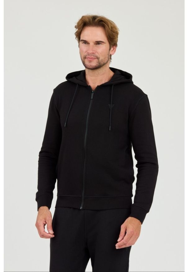 Guess - GUESS Czarna męska bluza z kapturem Hooded Sweatshirt, Rozmiar S. Typ kołnierza: kaptur. Kolor: czarny