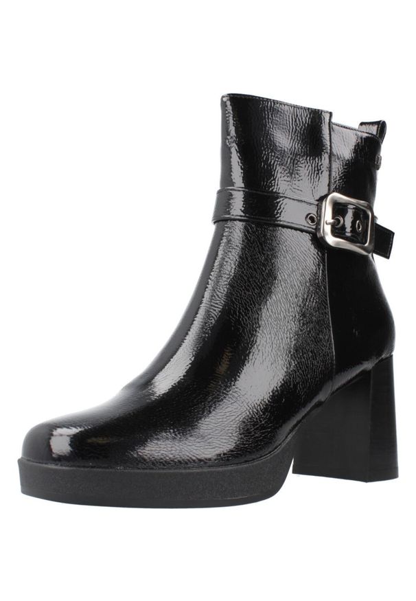 Carmela - CARMELA 162533C Czarny. Kolor: czarny. Materiał: skóra, tkanina. Styl: sportowy